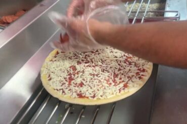 Domino’s Pizza | How Domino’s Makes Pizza Super Fast | Jeddah, Saudi Arabia | Five In Kitchen