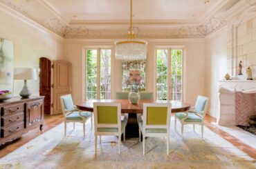 Simply Elegant Dining in Dallas Estates