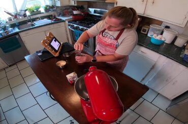 Easy delicious Italian dressing!