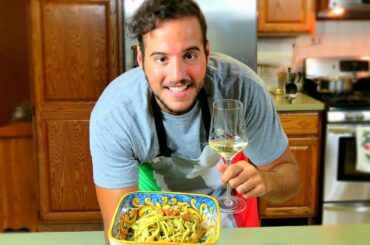 Sicilian Cheat Meal! Pistachio Pasta with Pancetta, Pecorino and White Wine. Easy and Simple Recipe.