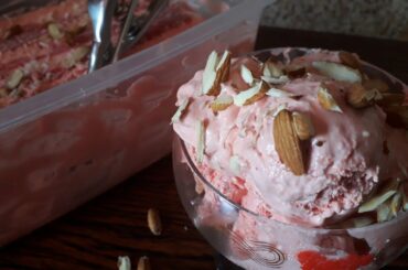 🍓🍨Strawberry ice cream 🍨🍓simple and delicious recipe with Italian kitchen routine in hindi-urdu