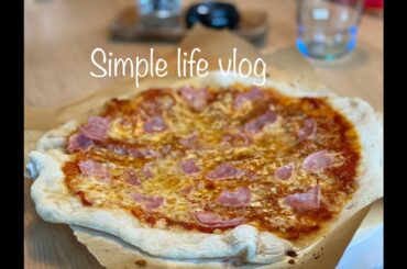 Making Italian pizzas on a rainy day / Simple life vlog