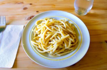 Italian Quickie |  Cooking Pecorino Bucatini! (Canon 60D + Canon 17-55mm)