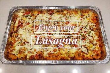 EASY LASAGNA (लज़ान्या) RECIPE | PARTY SIZE #lasagna #italianfood #chickenlasagna #homemadefood