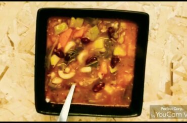 Minestrone Soup|healthy and zesty vegan soup|Italian olive garden style|