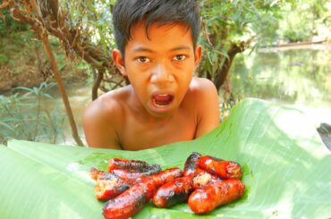 Cook And Eat Grilled Sausage Recipe On Rocks - How To Grill Sausage