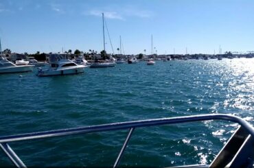Cruise along the Grand Canal in Balboa Island
