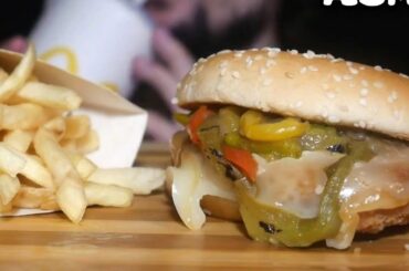 MUKBANG ITA | PROVO McCHICKEN VARIATION 2020 McDONALDS  GIALLOZAFFERANO - L'AUDACE *ASMR EATING SHOW