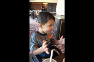 Breakfast at Topolino's Terrace!