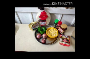 How to bake pizza explained in Hindi in 1 min!!!! | Obez citer foodies |  First exclusive video |