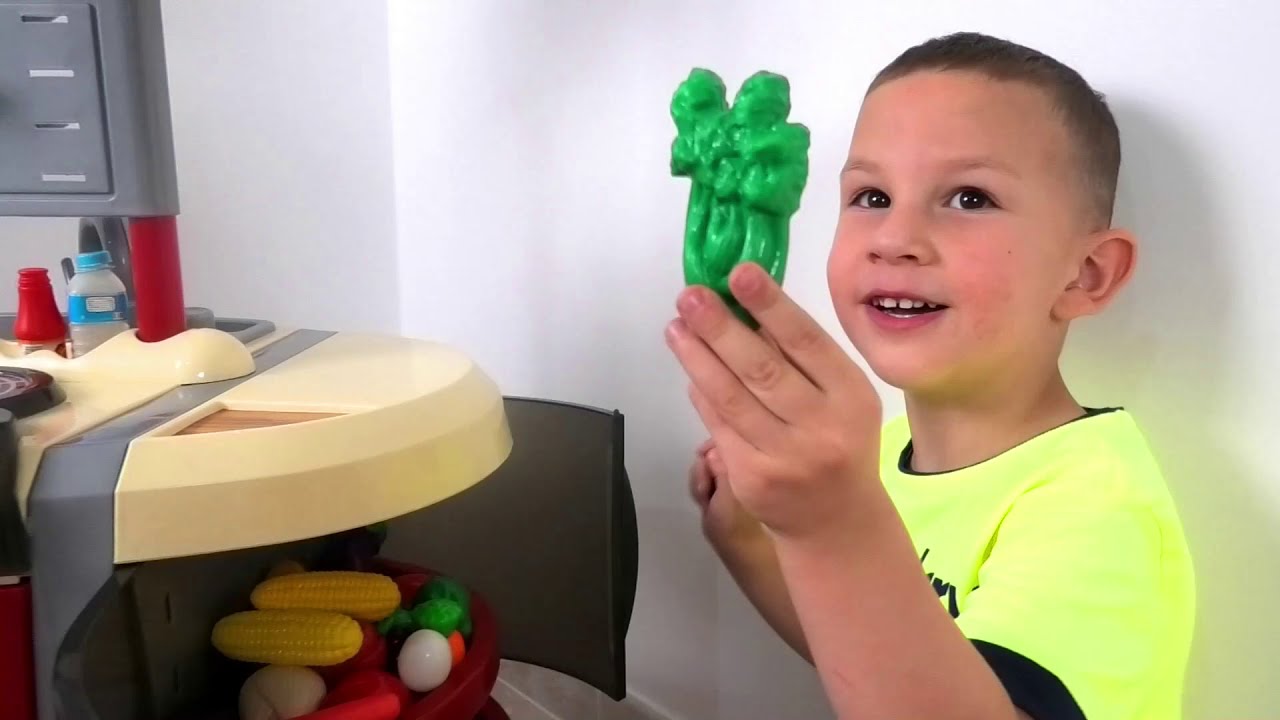 Alex is making special pizza for Nico. for kids, fun, italian food, Alex is making special pizza for Nico. for kids, fun, italian food,