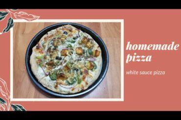 Homemade pizza with white sauce | customized Italian recipe