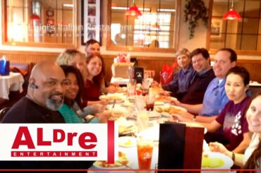 Italian Restaurant Luigis the Best place EVER 2015 [HD]