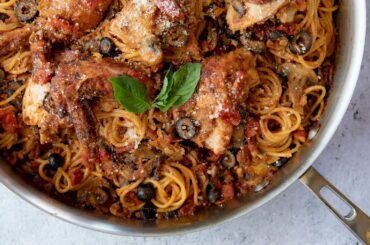Chicken & Tomato Artichoke Pasta
