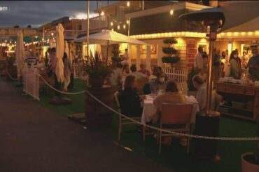 La Jolla businesses use street for outdoor dining space