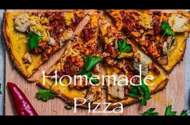 Homemade Meaty Feast Pizza| Homemade Pizza without baking tray| Family Pizza