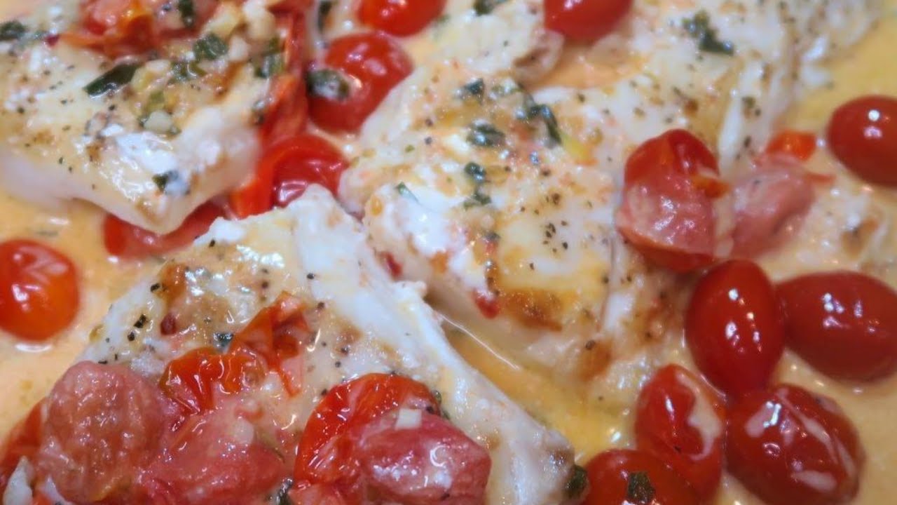 Pan Seared Cod with White Wine Sauce Pan Seared Cod with White Wine Sauce