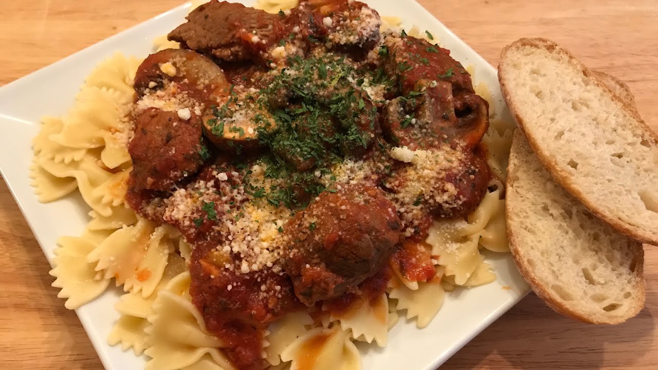 Italian Beef and Mushroom Sauce Over Pasta Italian Food