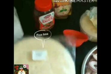 Pizza recipe 😋 🍕 Easy to cook at Home without oven with Pizza base 🍕 💕