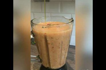 Daily vlog/Italian tomato sauce recipe/ summer garden/harvesting