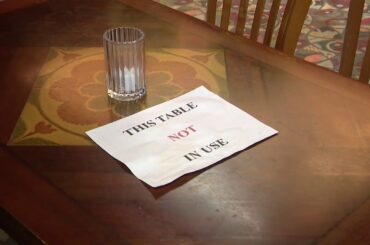 Coronavirus pandemic causing businesses to close their doors throughout South Florida