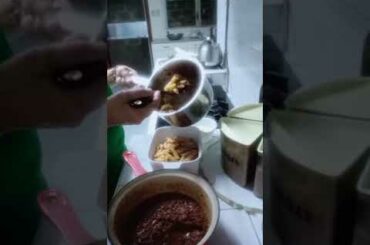 No baked macaroni w/Italian meat sauce for dinner, steak and vegetable.