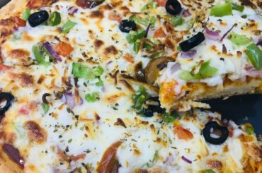 Veggie Pizza| Cheesey| Homemade| Yummy | Food Bonanza