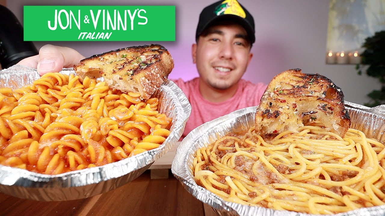 JON AND VINNY'S ITALIAN MUKBANG | SPICY FUSILLI + SPAGHETTI BOLOGNESE JON AND VINNY'S ITALIAN MUKBANG | SPICY FUSILLI + SPAGHETTI BOLOGNESE