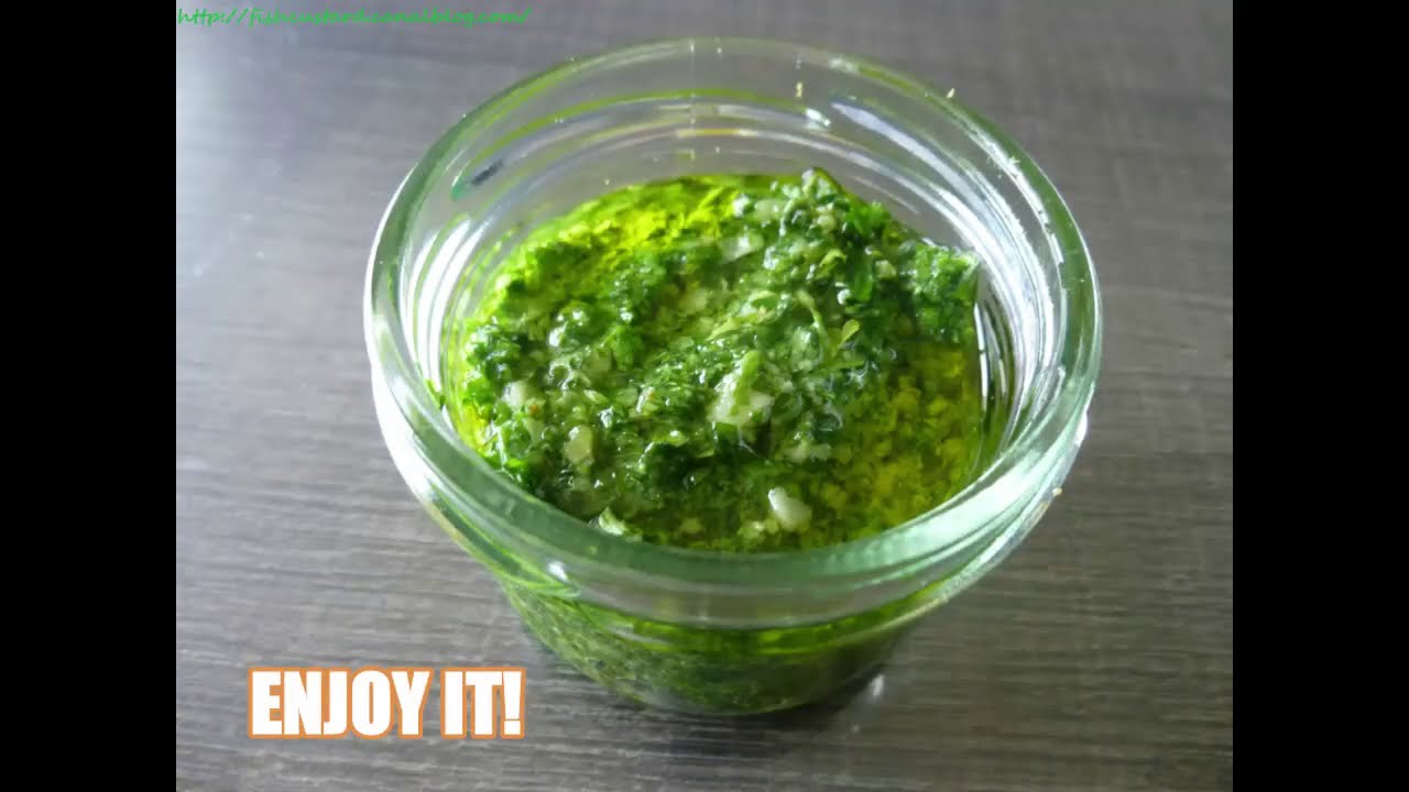CHOPPED HERBS SAUCE WITH THE ITALIAN RECIPE/BATTUTO/SALSA DE HIERBAS A LA ITALIANA CHOPPED HERBS SAUCE WITH THE ITALIAN RECIPE/BATTUTO/SALSA DE HIERBAS A LA ITALIANA