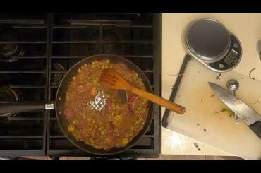 italian marinara with purple cauliflower and clams