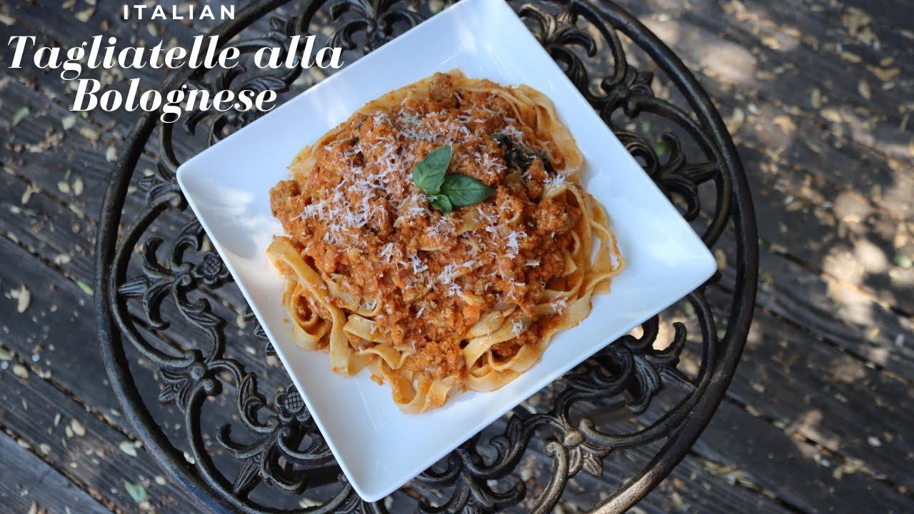 TAGLIATELLE ALLA BOLOGNESE | How to Make Authentic Italian Bolognese Sauce TAGLIATELLE ALLA BOLOGNESE | How to Make Authentic Italian Bolognese Sauce