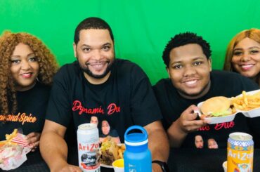 PORTILLOS MUKBANG W THE FAM | CHICAGO FOOD | FAMILY MUKBANG | ITALIAN BEEF | BURGERS | CHEESE FRIES