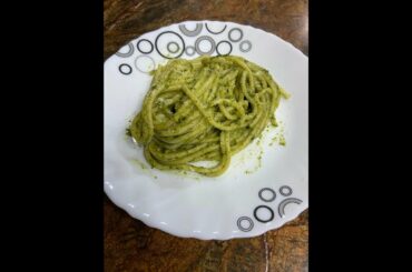 Pesto Spaghetti I Italian Dish  I  DIVE IN FOR FOOD