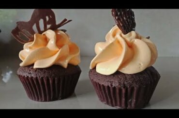 How to Make Stable Boiled Icing (Italian Meringue)