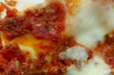 Efetobore Rosemary kitchen present how to perpa one if d famous recipes in Italy 🇮🇹 Lasagne