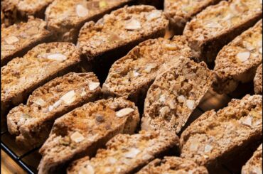 Biscotti/Cantuccini #italianbiscuits #cookies #biscotti #cantucci #cantuccini #italian #tuscanrecipe