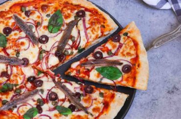 Anchovy Pizza Recipe (How to Cook Anchovies On Pizza)