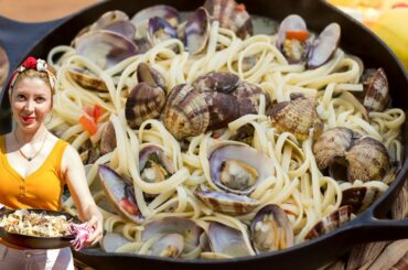 Cockles Pasta Recipe | Linguine Con Vongole | How To Make Cockles Linguine In White Wine Sauce