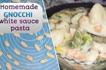 How to make gnocchi white sauce pasta at home ||Italian style Gnocchi pasta ||Amruta's Taaza Kitchen