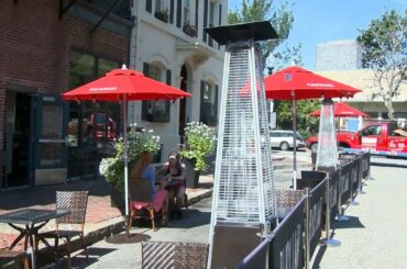 Early feel of fall could spell trouble for Massachusetts restaurants amid pandemic