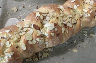 Italian Ricotta Easter Bread - Taste test cooking with Jen