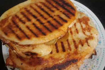 Chicken panini sandwich recipe ||  Italian cheese sandwich recipe || Vai em in kitchen