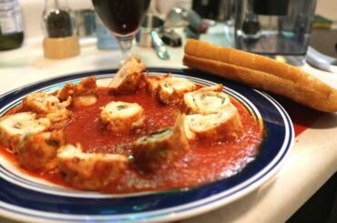 Cooking Stream! Chicken Scallopine + Garlic Bread & Red Wine!