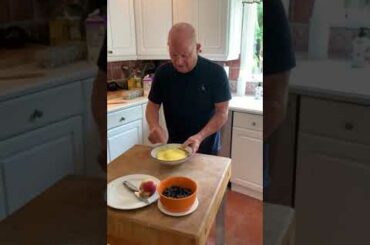 Easy Italian cooking “Perfect Scrambled Eggs”