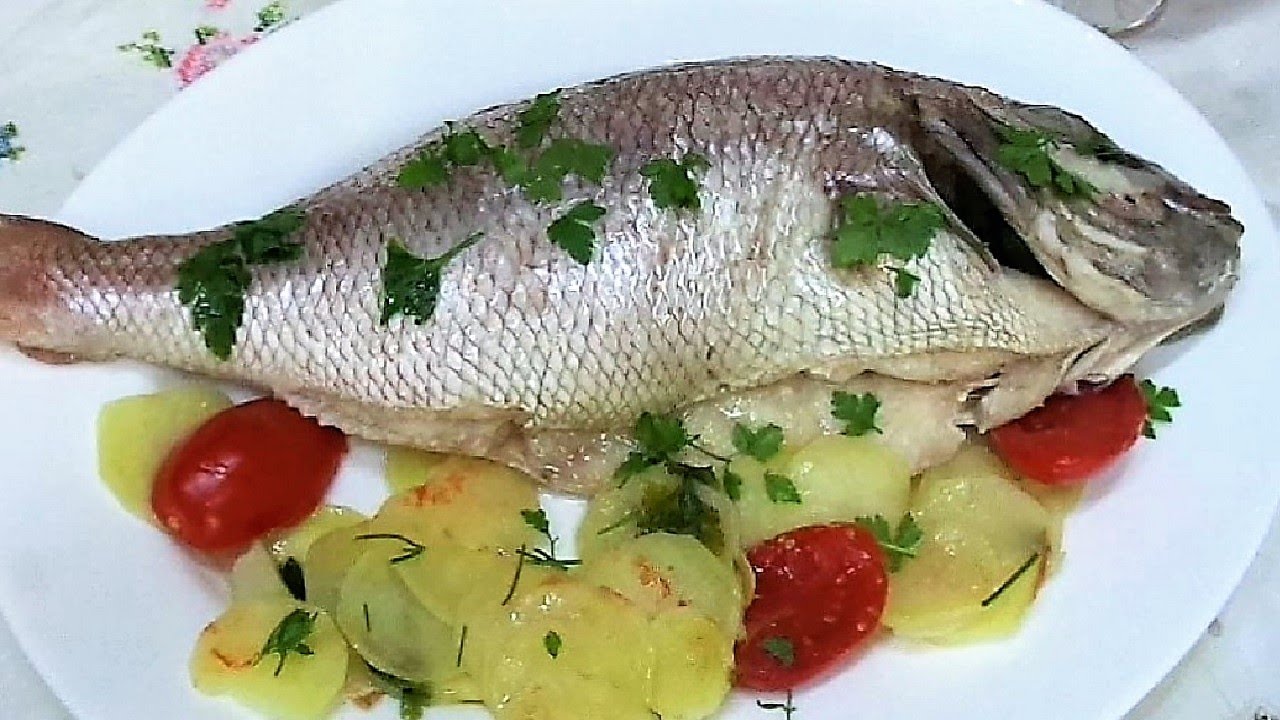 Whole Red Snapper recipes. Red Snapper fish with potatoes in the oven | Italian Food Whole Red Snapper recipes. Red Snapper fish with potatoes in the oven | Italian Food