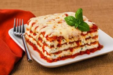Homemade Lasagna Recipe  lasagna.  Authentic Italian Lasagna Recipe