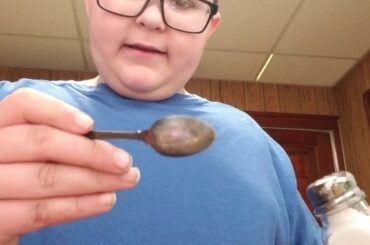 REVIEWING FANCY FOOD (CAPLITS-ITALIAN FOOD