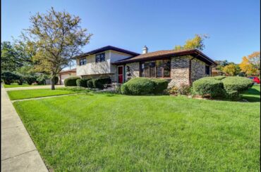 104 Valley Street for sale in Bartlett, IL 60103 - Residential