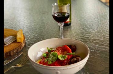 Simple Homemade Italian Tomato Sauce