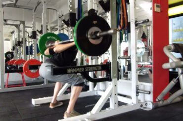 Pancakes, Italian Food and MORE SQUATS!! || Vlog 2